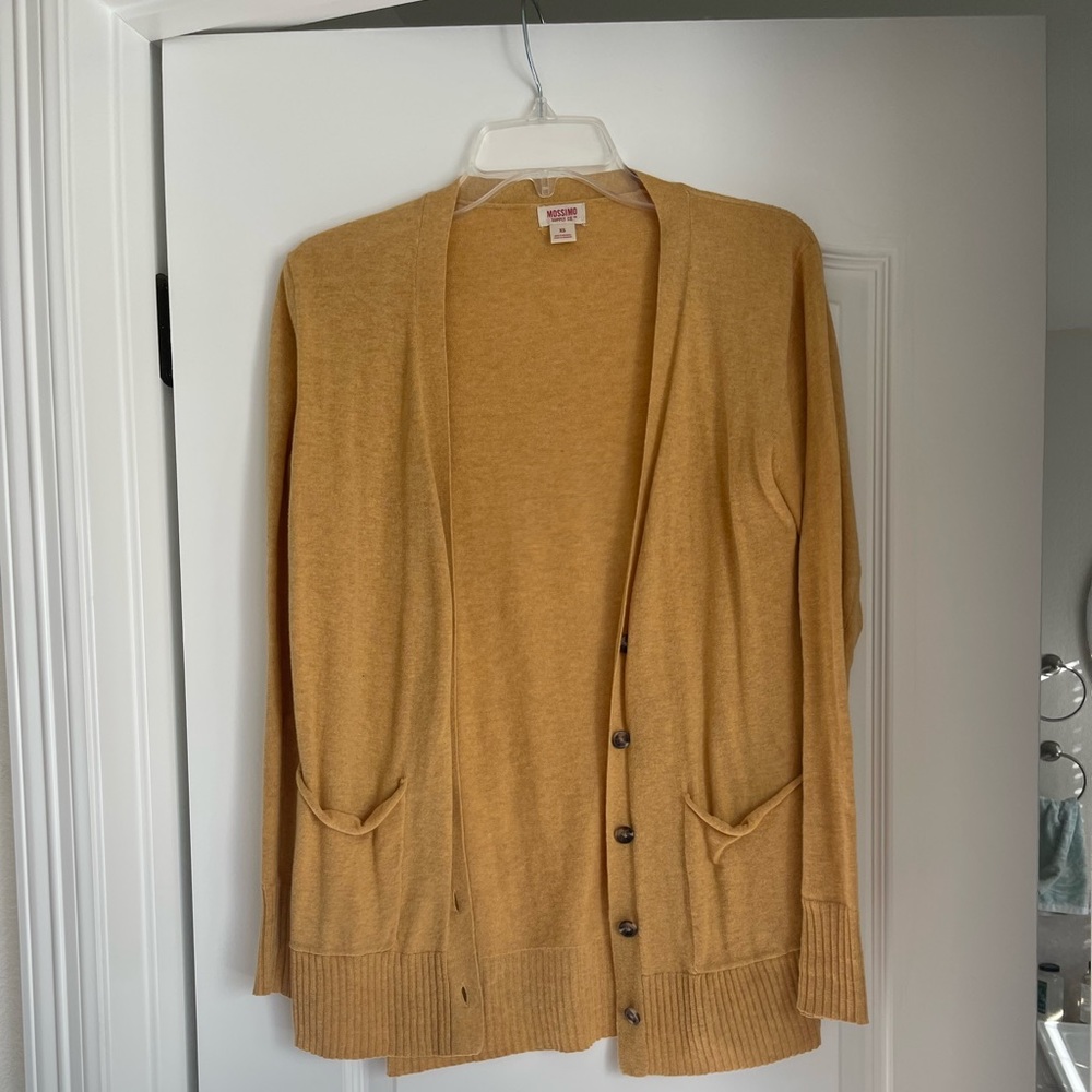 Mossimo sweater